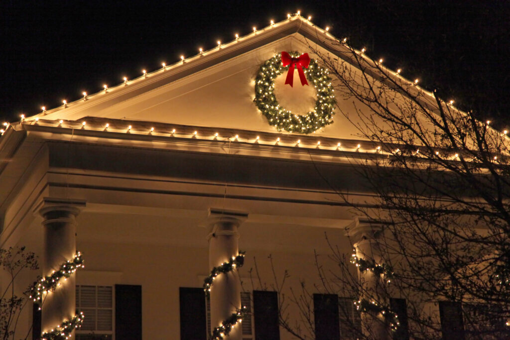 Benefits of LED Holiday lights